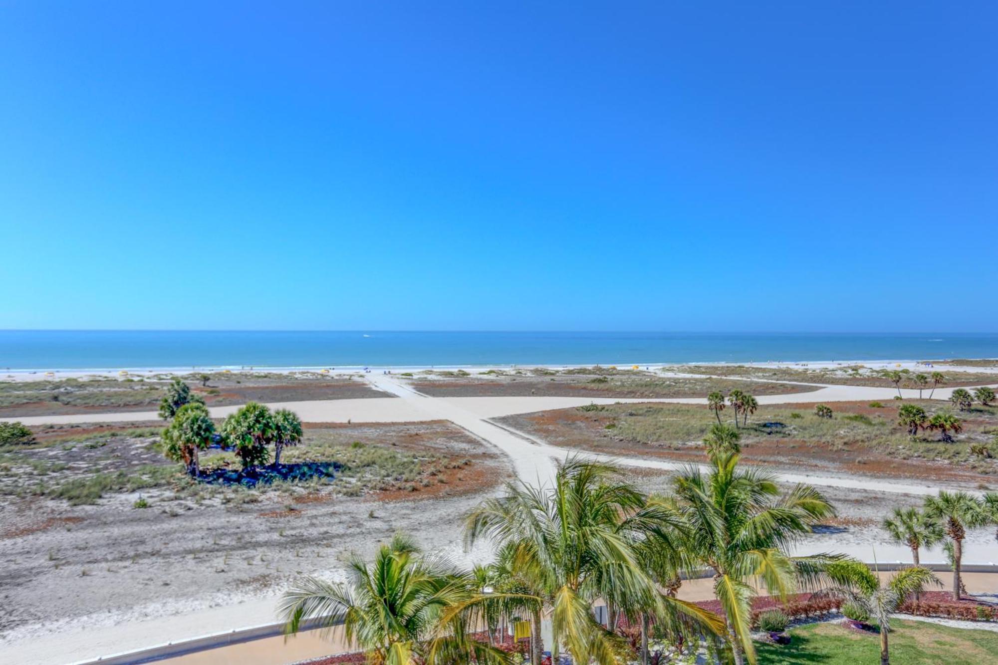 South Beach Condo Hotel By Travel Resort Services, Inc. سانت بيتي بيتش المظهر الخارجي الصورة