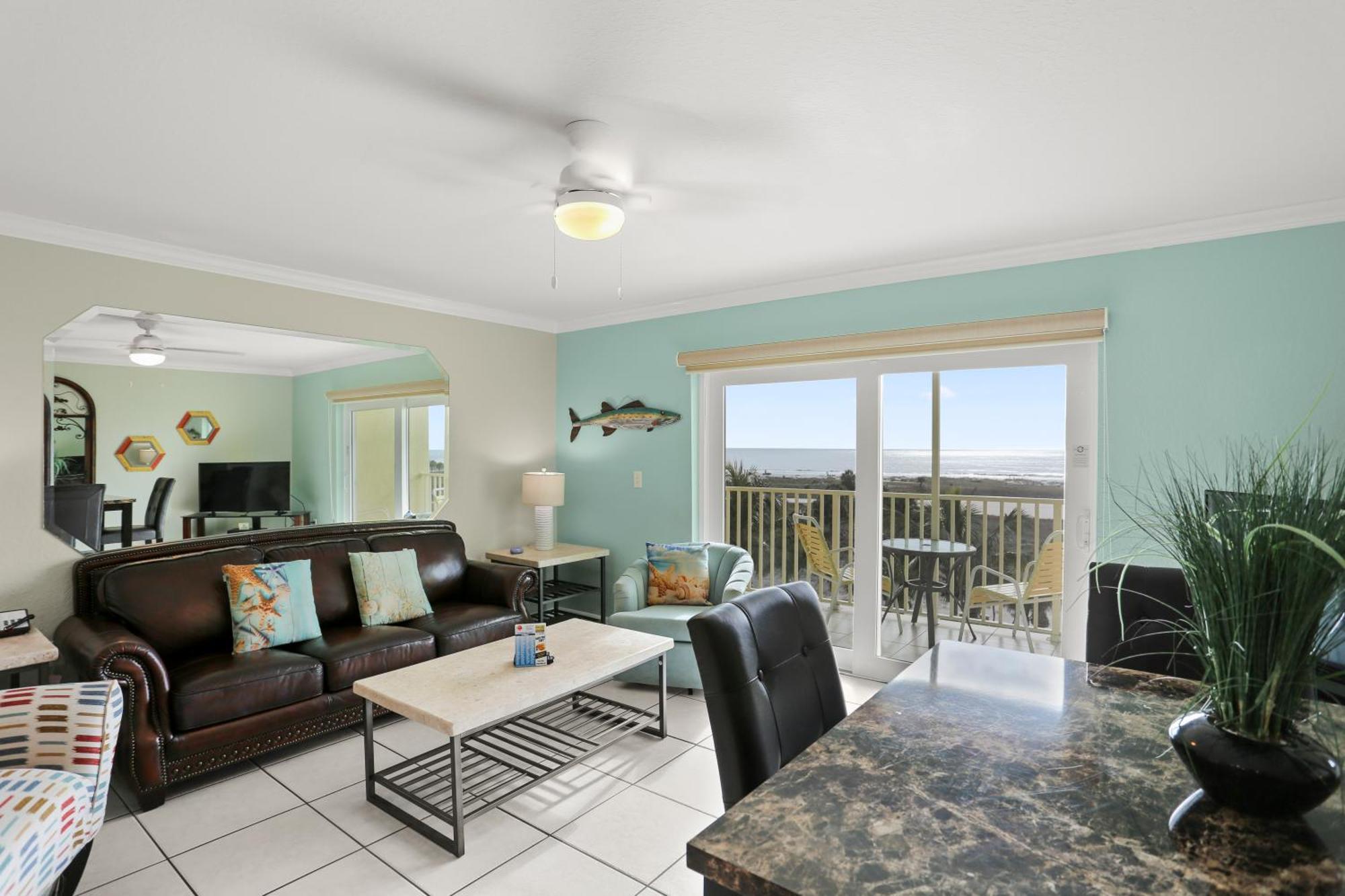 South Beach Condo Hotel By Travel Resort Services, Inc. سانت بيتي بيتش المظهر الخارجي الصورة