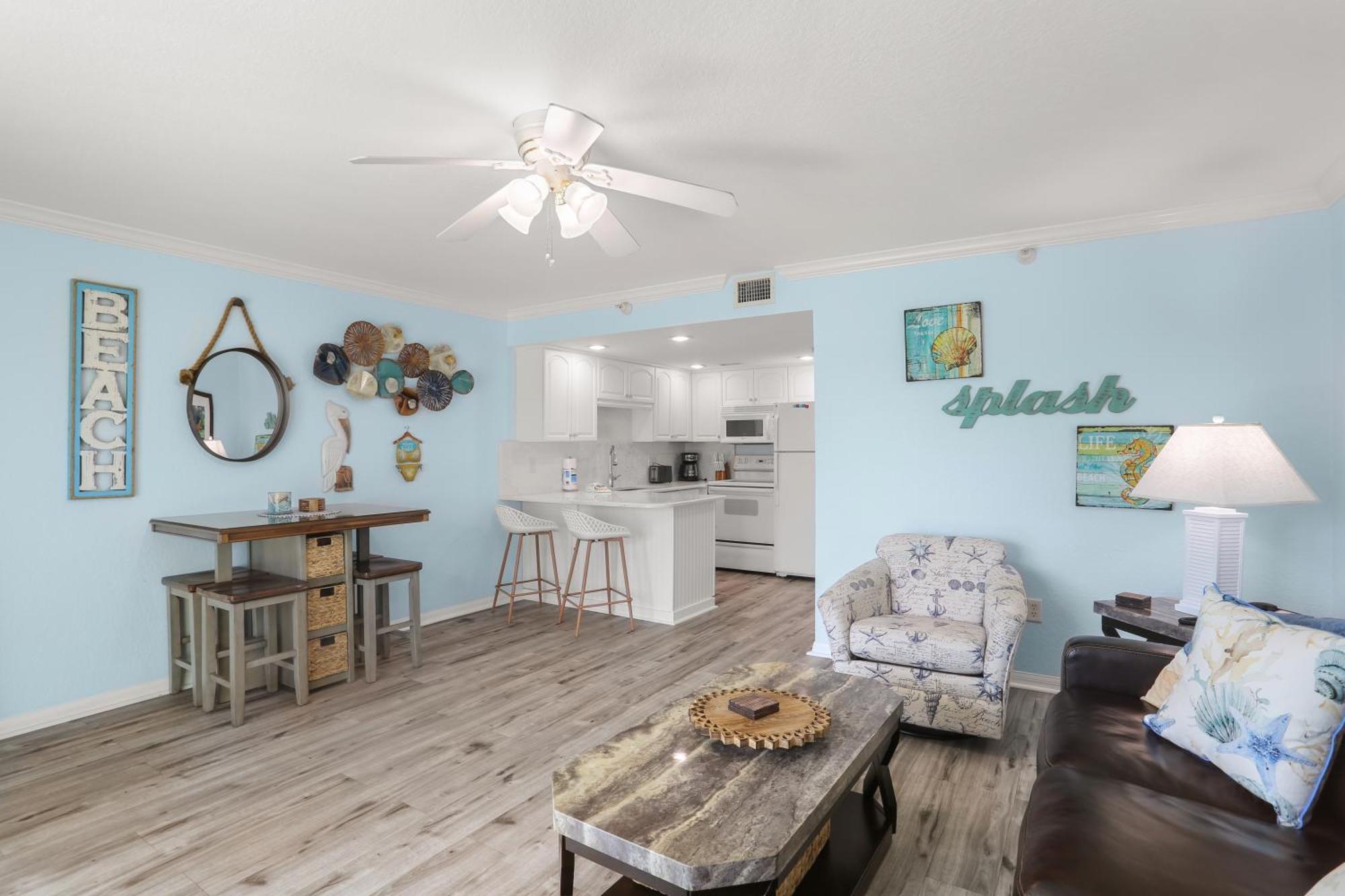 South Beach Condo Hotel By Travel Resort Services, Inc. سانت بيتي بيتش المظهر الخارجي الصورة